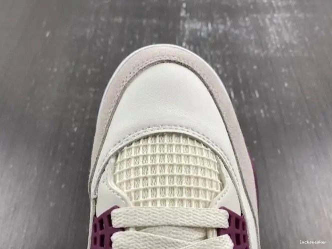 Reps LUCY DR5415-102 x 4 Red SB Sapphire Jordan 0612